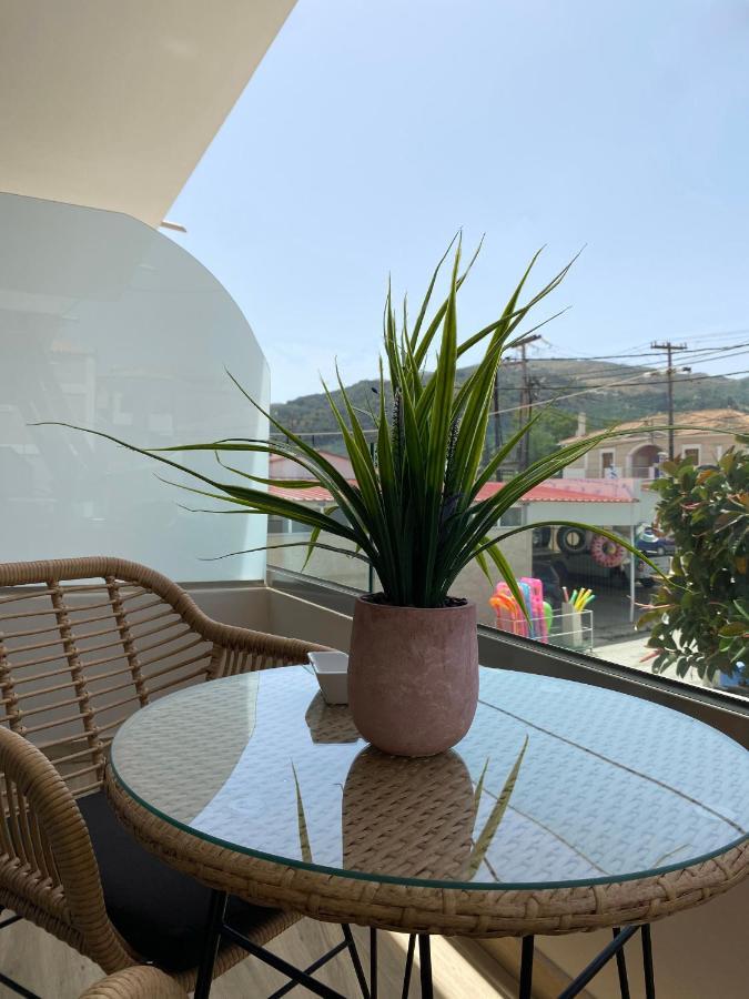 Roula Kotsonis Superior Apartment Аргасі Екстер'єр фото