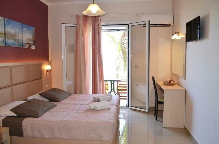 Roula Kotsonis Superior Apartment Аргасі Екстер'єр фото